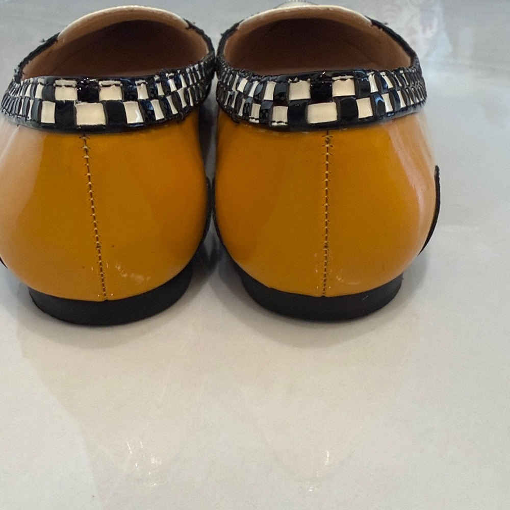Kate Spade Yellow and White Taxi Flats - Picture 4 of 11